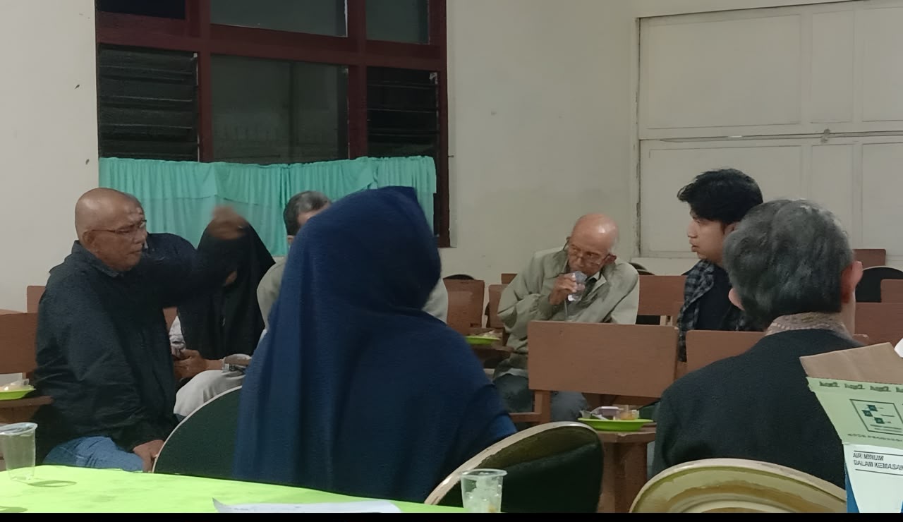 Diskusi LBH Padang bersama pedagang Pasar Payakumbuh